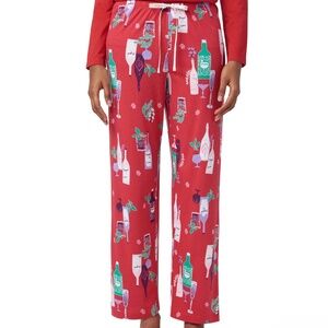 Hue Women's Winter Cocktails Mid-Rise Pajama Pants / Color: Barbados Cherry